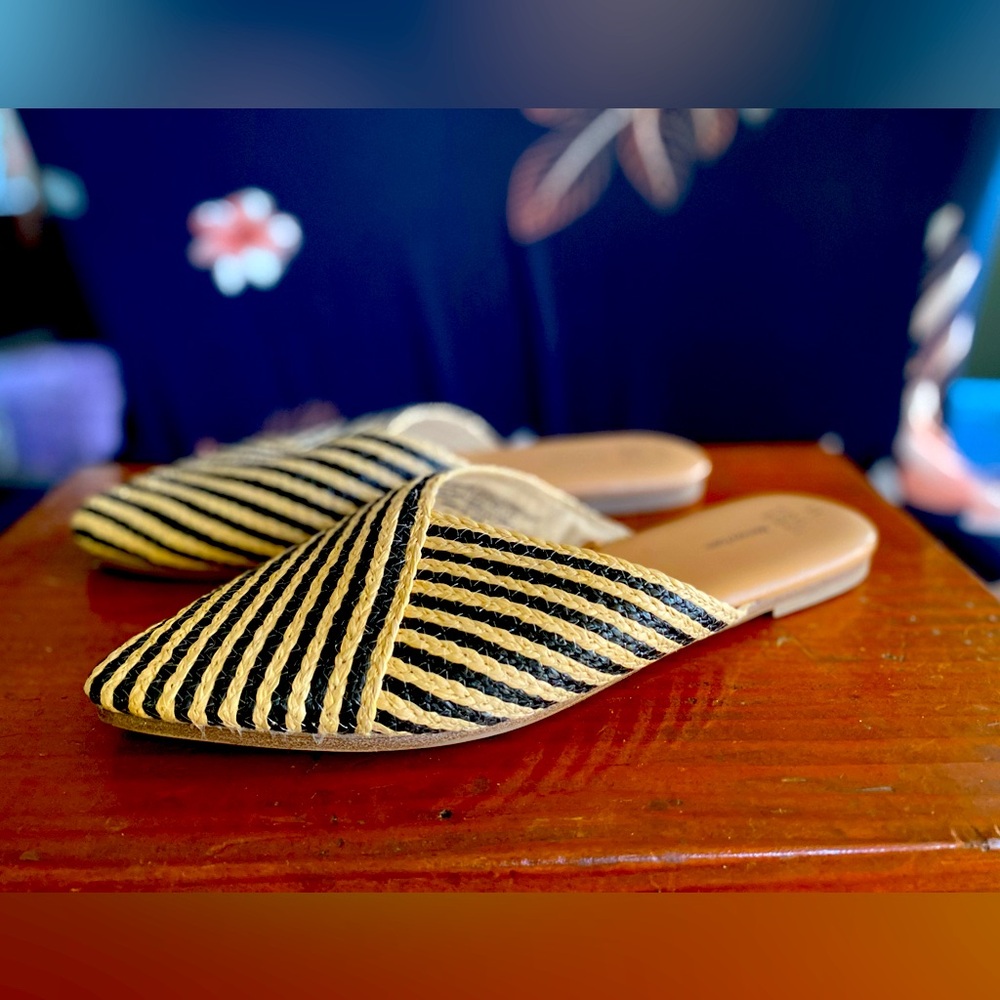 Slip-on Mules